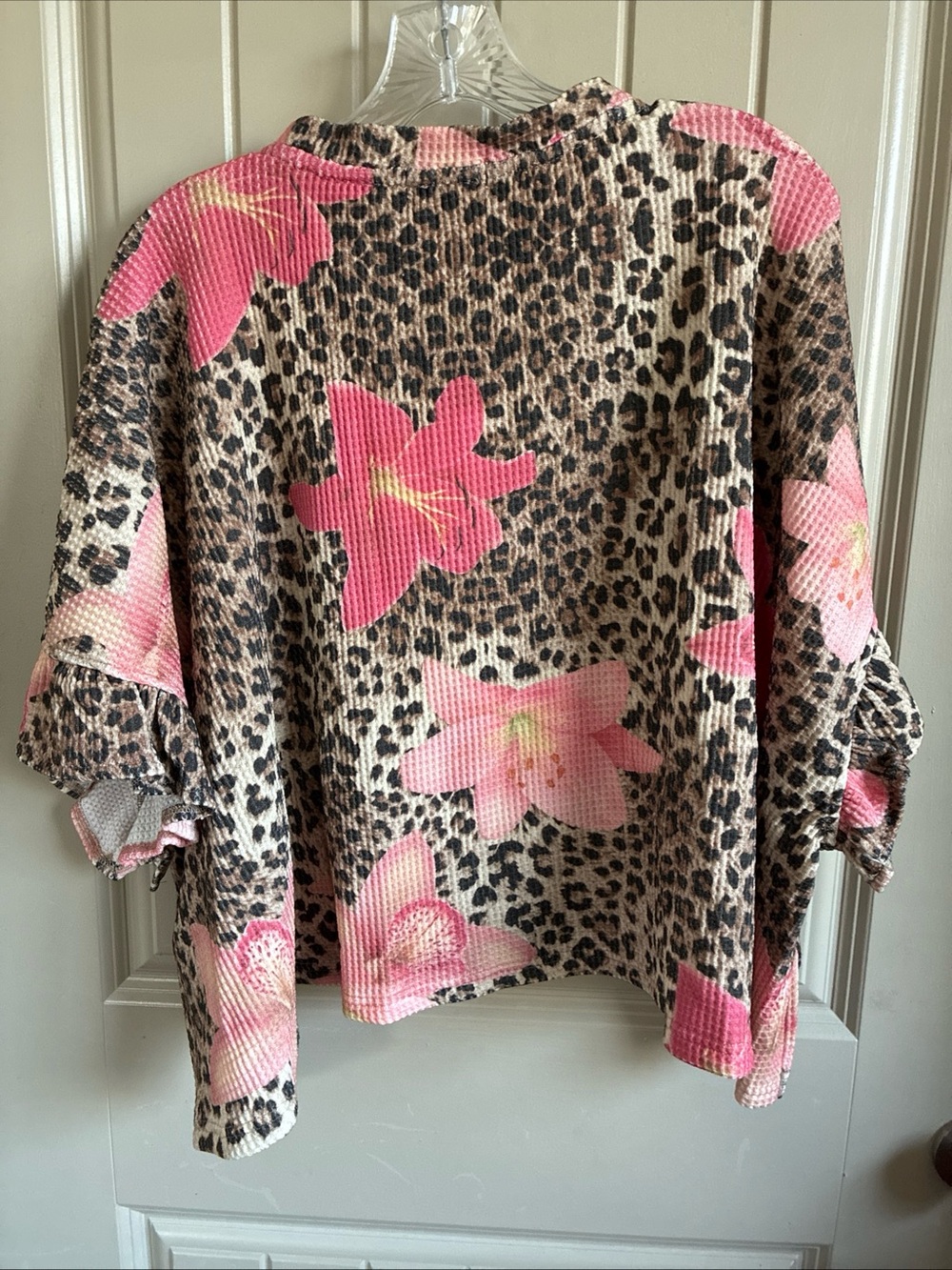 DAVI & DANI Pink Floral Leopard Print Waffle Knit Blouse - Picture 4 of 7